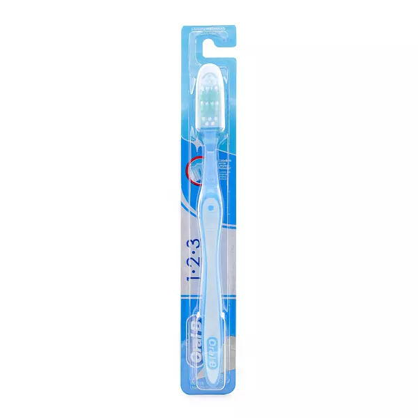 Cepillo Dental Oral B 1.2.3